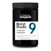 Blond studio